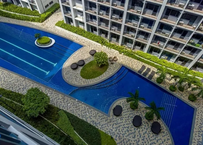 Twin Unit At Shore 2 Residences